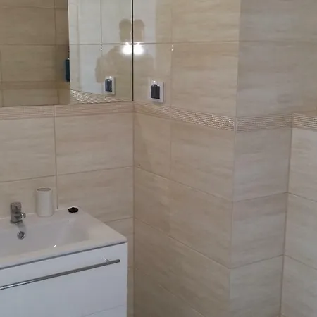 Apartament Bursztynek Z Miejscem Postojowym Kołobrzeg Eksteriør bilde